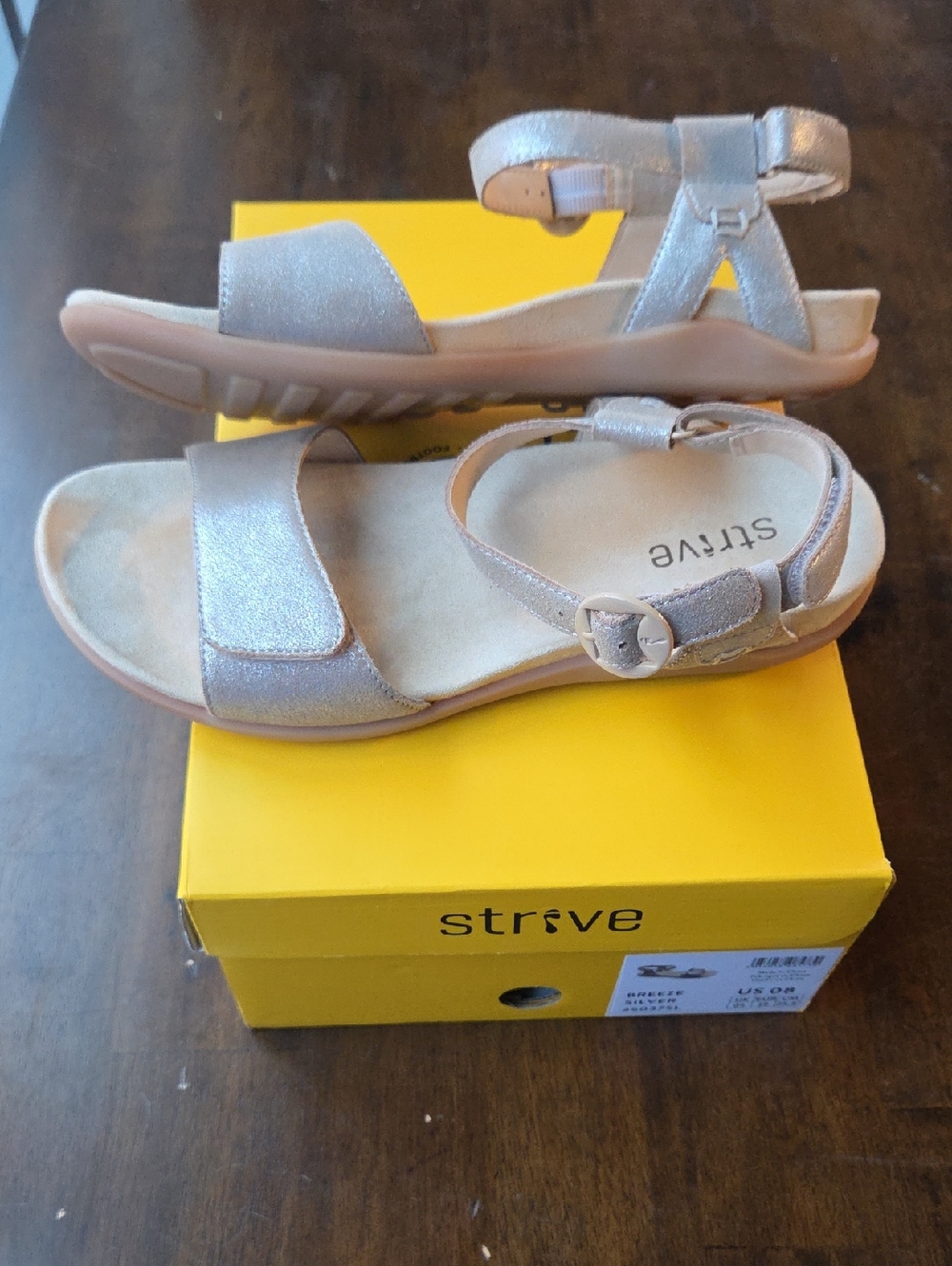 Strive Size 8 Women's NEW Metallic Silver Ankle-Strap Sandals